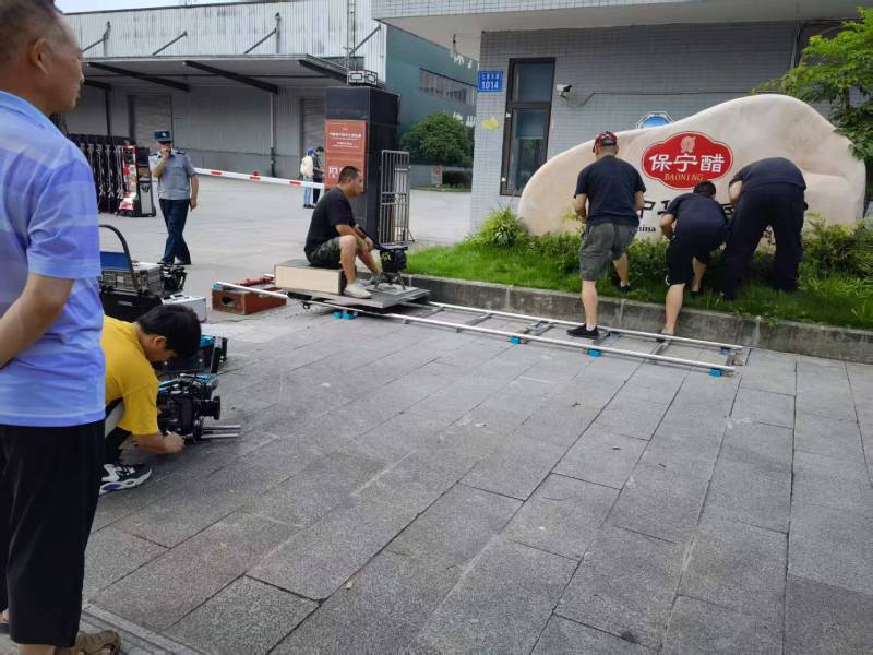绵竹市广告片拍摄公司核心优势：全流程服务，让品牌广告片省心更出彩
